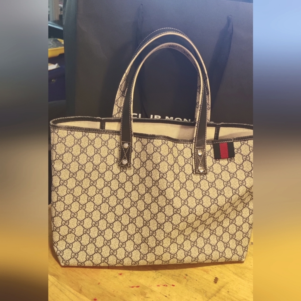 Vintage Gucci Sherry tote